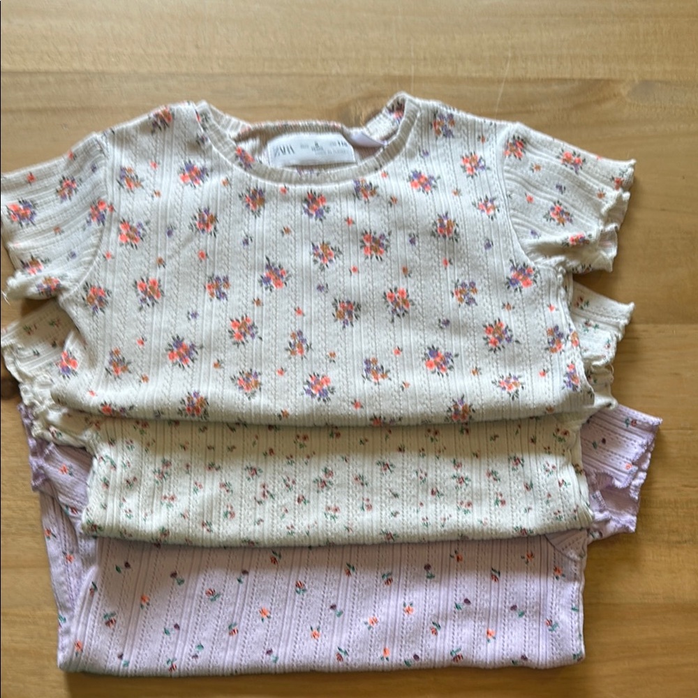 3 Zara Floral Tops.  Perfect for Summer.  Ruffle sleeves.